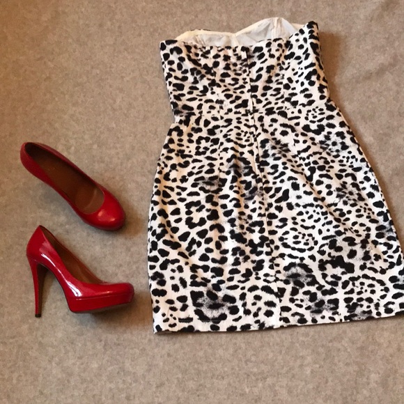 H&M Dress - Picture 2 of 3